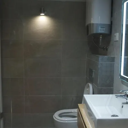 Feriehus Old Stone House In Historical Area Split